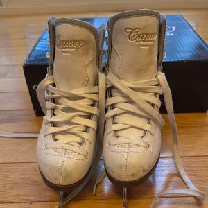 Cameo White Ice Skates